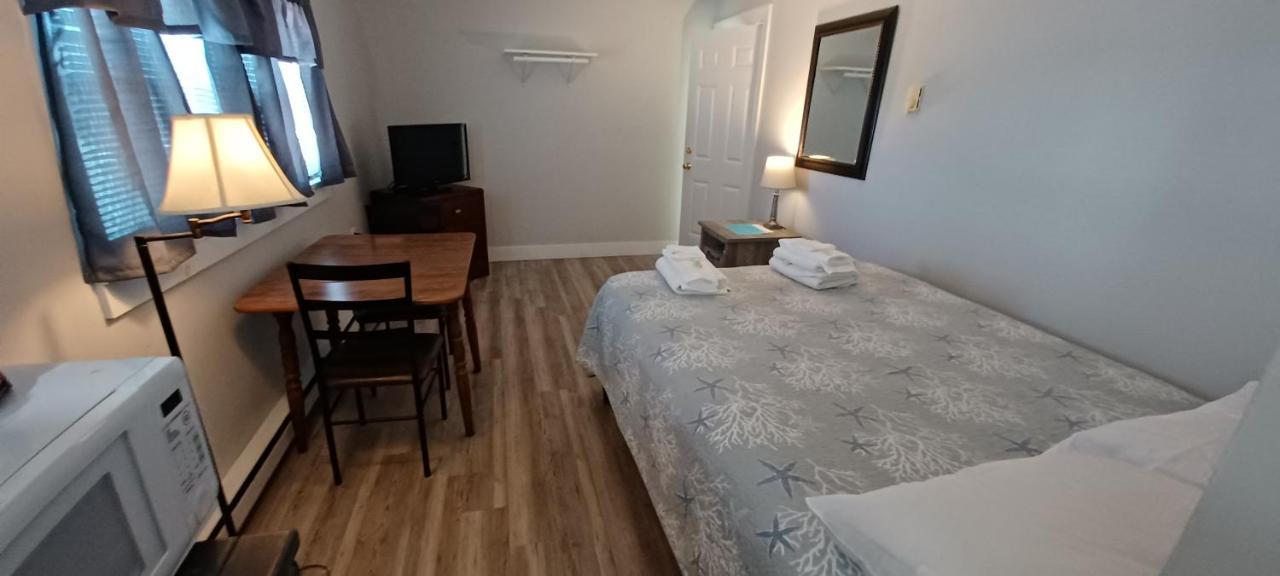 Motel Breakers By The Sea à Hampton Extérieur photo